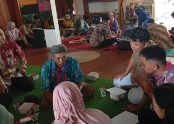 Dorong UMKM Naik Kelas, Diskoperindag Pringsewu Gelar Pelatihan Perajin Gula Aren di Banjarejo