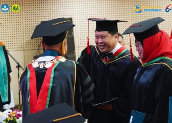 Ekosipasi: Filosofi Kopi, Gunung, dan Asap Cerutu dalam Perjuangan Demokrasi dan Alam