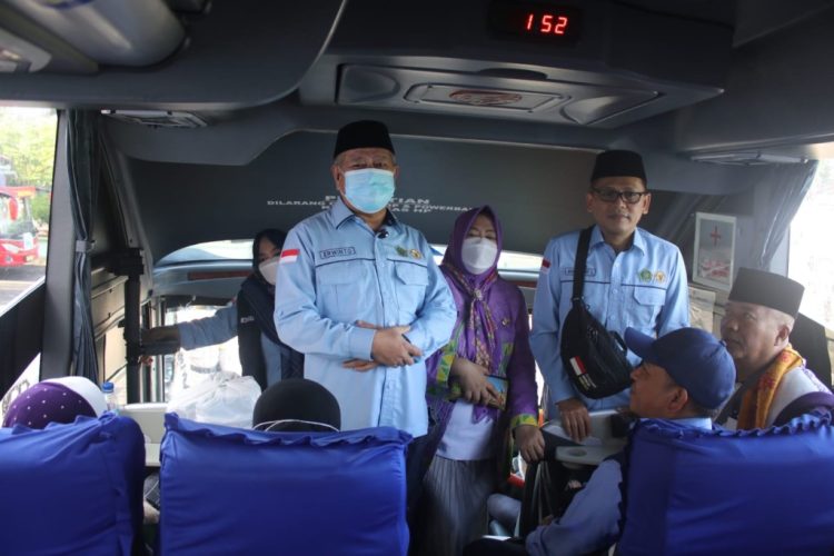 Kloter Pertama Jemaah Haji Lampung Tiba Selamat, Satu Dirujuk ke RS Abdul Moeloek