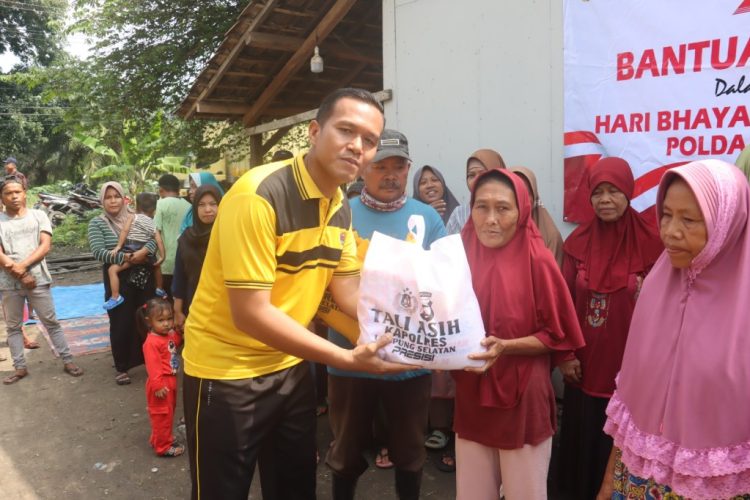 Hari Bhayangkara ke-79, Polres Lampung Selatan Tebar Kebahagiaan Lewat Bakti Sosial