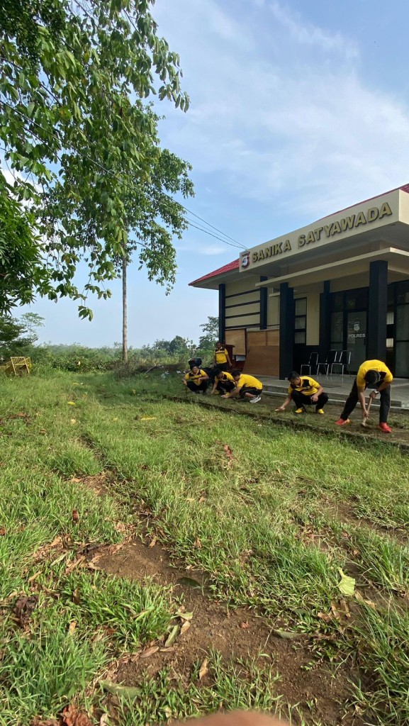 Polres Pesawaran Gelar Kurve: Bangun Budaya Bersih dan Kebersamaan di Lingkungan Kerja