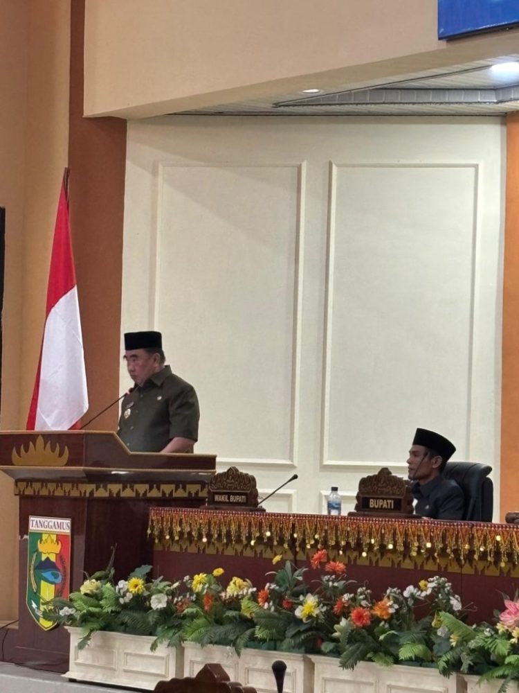 Pemkab Tanggamus Sampaikan Ranperda Pertanggungjawaban APBD 2024, Bupati Tegaskan Transparansi dan Sinergi Bangun Daerah