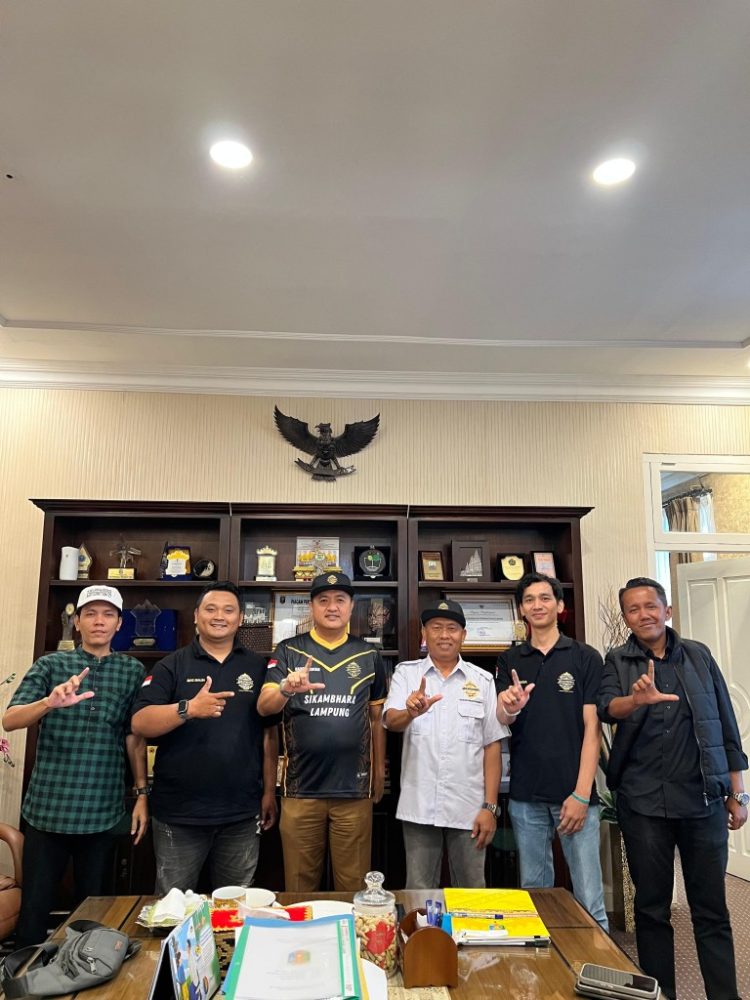Kadisdikbud Lampung Dukung SIKAMBHARA, Ajak Suporter Jadi Inspirasi Positif Sepak Bola