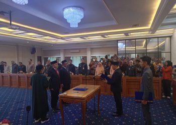 “Kursi Berputar, Wajah Tetap Sama”: Pemprov Lampung Lakukan Mutasi Strategis