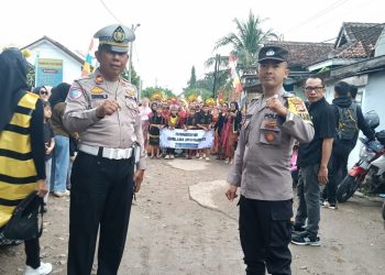 Polsek Gedong Tataan Kawal Ketat Festival Budaya Desa Bagelen, Ratusan Warga Tumpah Ruah dalam Suasana Aman