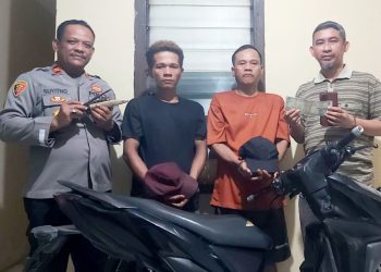 Polsek Palas Tangkap Dua Residivis Curanmor, Sita Kunci T dan Sajam di Lokasi Penangkapan