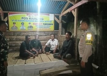 Kolaborasi TNI–Polri di Pos Ronda: Menyapa Warga, Menjaga Kamtibmas di Gedong Tataan