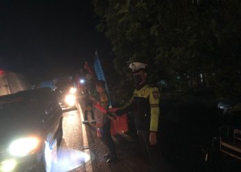 Polsek Tegineneng Amankan Adat Begawi, Wujud Nyata Polri Hadir di Tengah Budaya