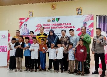 Wabup Pringsewu Tinjau Khitanan Massal Polres, Wujud Nyata Polri Sahabat Rakyat