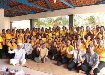 Wabup Komang Koheri dan Ni Ketut Dewi Nadi Temui WHDI Trimurjo, Perkuat Peran Perempuan Hindu dalam Pembangunan Daerah