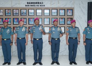 Brigif 4 Marinir/BS Lakukan Sertijab Dua Jabatan Strategis, Danbrigif Tekankan Kepemimpinan Adaptif