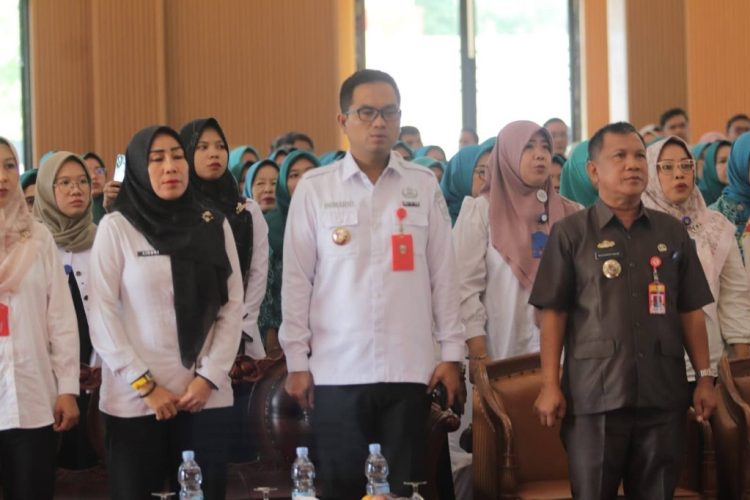 Gebrakan Lampung Utara Lawan Stunting! Bupati Luncurkan “Puskesmas Mider” dalam Seminar Akbar Kesehatan