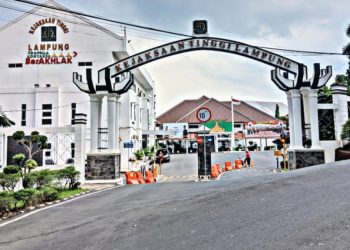 Kejati Lampung Limpahkan 3 Kasus Dugaan Korupsi Pendidikan ke Cabangjari Pesisir Barat
