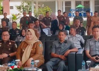 Ganja Tumbuh di Pekarangan, Kejari Pringsewu Musnahkan Barang Bukti dari Kasus Narkotika dan Asusila