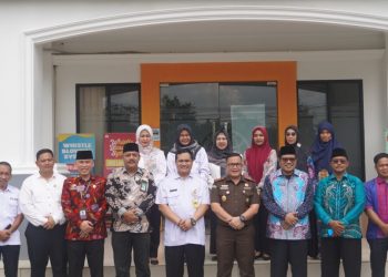 Dorong Sertifikasi Tanah Wakaf, Kejari dan Kemenag Tinjau Loket Pelayanan di BPN Pringsewu
