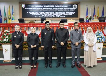 Teken Raperda APBD 2024 dan RPJMD 2025–2029, Lampung Siapkan Lompatan Besar Menuju Masa Depan