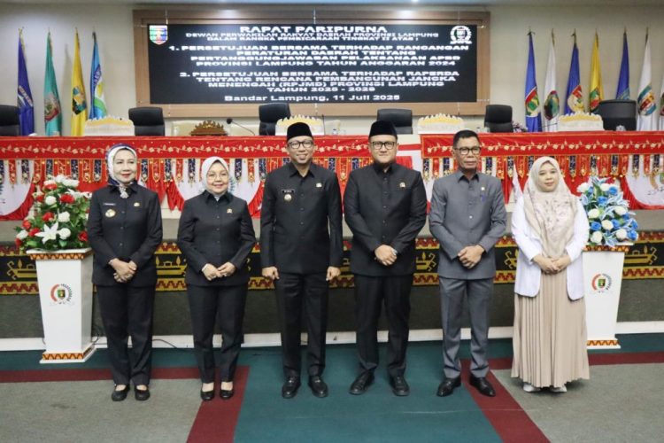 Teken Raperda APBD 2024 dan RPJMD 2025–2029, Lampung Siapkan Lompatan Besar Menuju Masa Depan