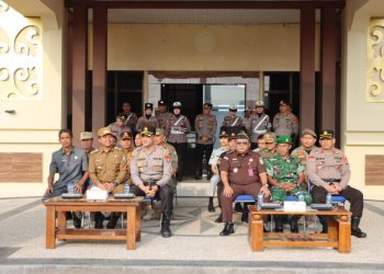 Kapolres Pringsewu Tegaskan Pentingnya Tertib Lalu Lintas dalam Apel Operasi Patuh Krakatau 2025