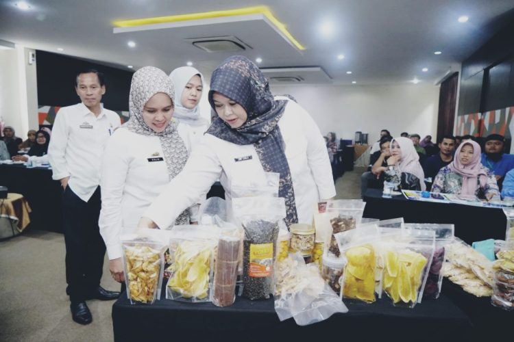 100 Pelaku Usaha Ikuti Bimtek Keamanan Pangan IRTP di Pringsewu, Dorong Produk Aman dan Layak Edar