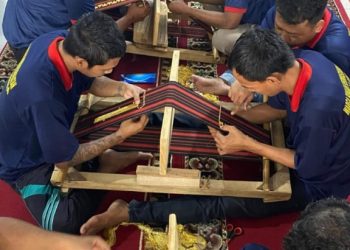 Tapis Binaan Lapas Kalianda Curi Perhatian, Diskominfo Lamsel Tinjau Langsung Prosesnya