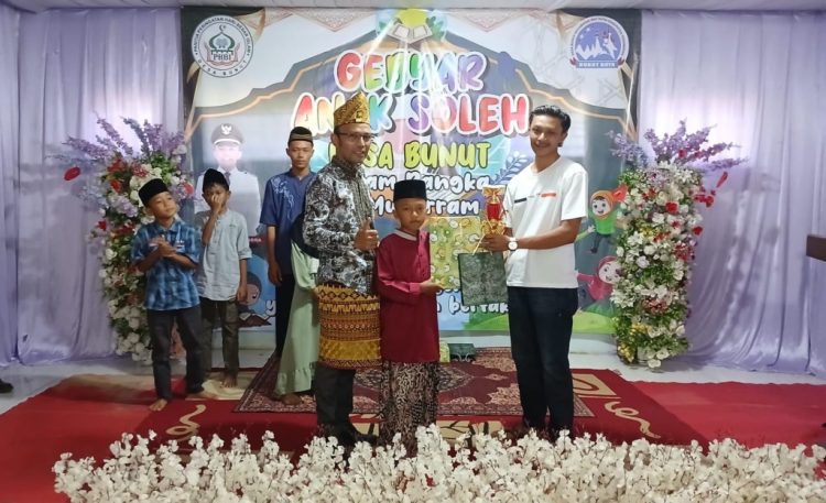 Gebyar 10 Muharram di Desa Bunut: Momen Cetak Generasi Emas dan Anak Soleh yang Berprestasi