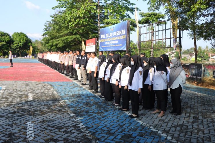 Kapolres Pesawaran Pimpin Apel Pagi: Apresiasi Disiplin Anggota dan Perkuat Komitmen Pelayanan