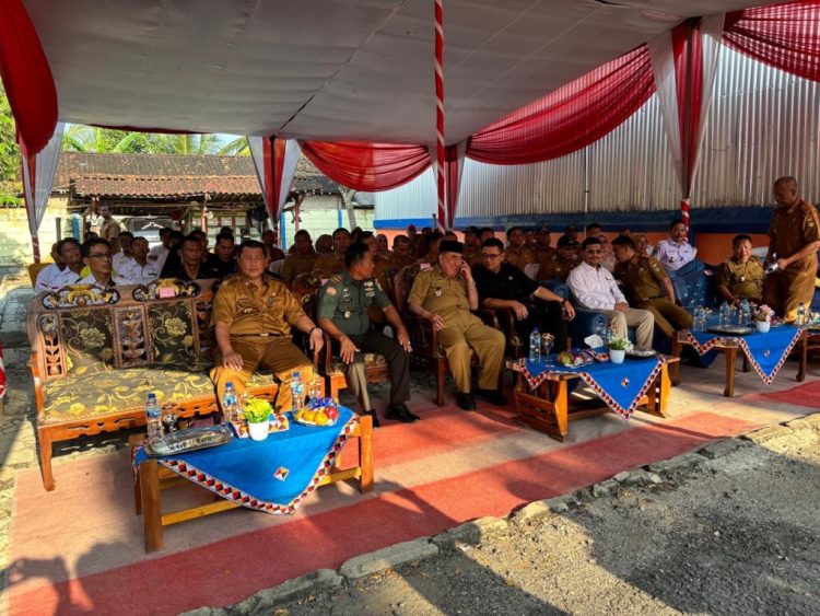 Tanggamus Salurkan 1.337 Ton Beras untuk 66 Ribu KPM, Bupati: Wujud Nyata Kepedulian Pemerintah