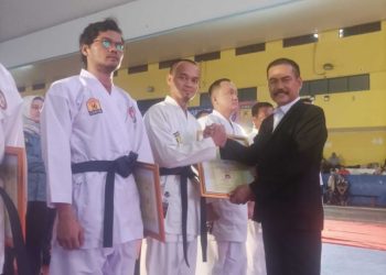 Ketua FORKI Lampung Utara Raih DAN II Kehormatan Lemkari, Simbol Dedikasi untuk Karate Indonesia