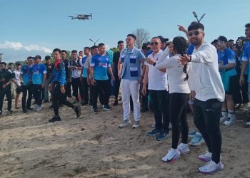 Ribuan Peserta Ramaikan Krakatau Beach Run 2025 di Lampung Selatan