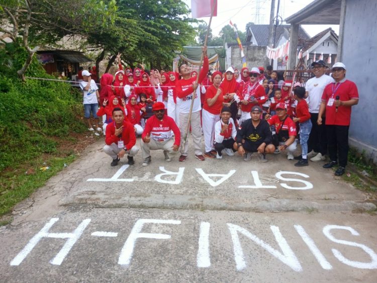 Guyub Rukun! Warga Bukit Beringin Raya Ramaikan HUT ke-80 RI dengan Jalan Sehat dan Aneka Lomba