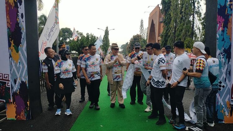 Tanggamus Colour Run 2025: Ribuan Warga Ramaikan Puncak Bulan Kemerdekaan, Bupati Saleh Asnawi Dorong Olahraga dan UMKM
