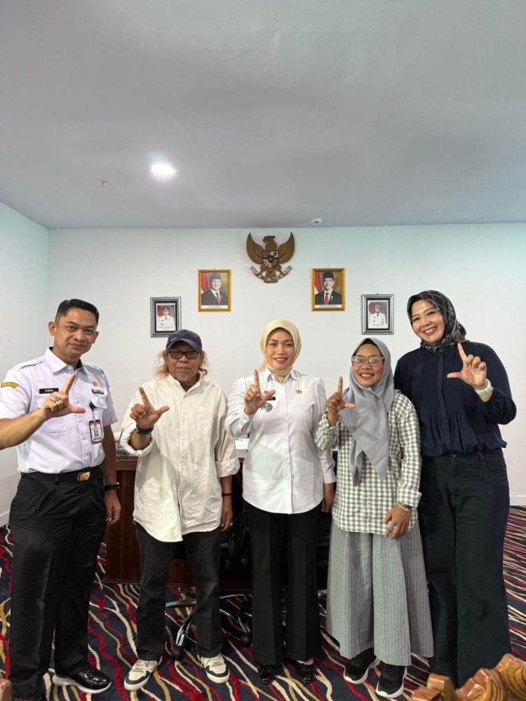 Lamban Sastra Gelar Lomba Baca Puisi Esai, Kadis Perpusda Dukung Penguatan Literasi dari Lampung