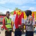 Satlantas Polres Pesawaran Bagikan 1.000 Bendera Merah Putih, Ajak Masyarakat Rayakan HUT RI dengan Semangat Nasionalisme
