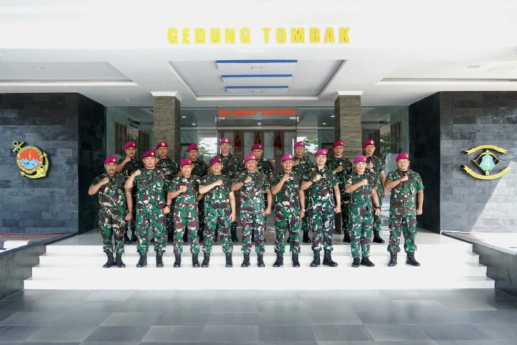 Brigif 4 Marinir/BS Sambut Kunjungan Itkormar dan Tim Audit Kinerja di Mako Piabung