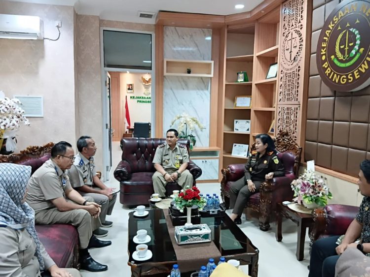 Perkuat Sinergi Lintas Lembaga, BPN Pringsewu Jalin Silaturahmi ke Kejari