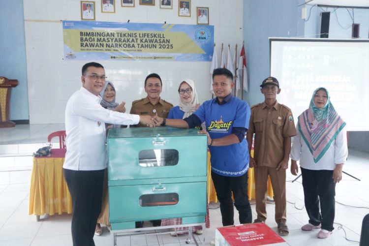 BNNK Lampung Selatan Gelar Bimtek Lifeskill Pengolahan Roti untuk Warga Desa Titiwangi, Dorong Pemberdayaan Ekonomi dan Pencegahan Narkoba