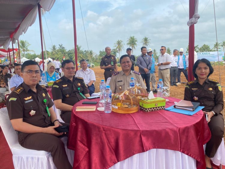 Pringsewu Tingkatkan Kepastian Hukum dan Pemberdayaan Desa Lewat Program Petani Mitra Adhyaksa