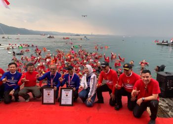 Berenang Merdeka di Pesawaran, Momentum Wisata Bahari Berkelanjutan