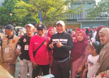 Ribuan Warga Lampung Selatan Meriahkan Jalan Sehat HUT ke-80 RI Bersama KBSB Kecamatan Kalianda