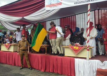 Bupati Tanggamus Moh Saleh Asnawi Lepas Karnaval Budaya, Masyarakat Antusias
