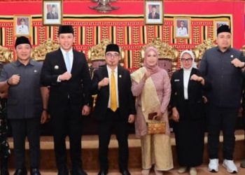 Ketua DPRD Lampung Selatan Resmi Lantik Ahmad Al Akhran Sebagai Anggota DPRD PAW