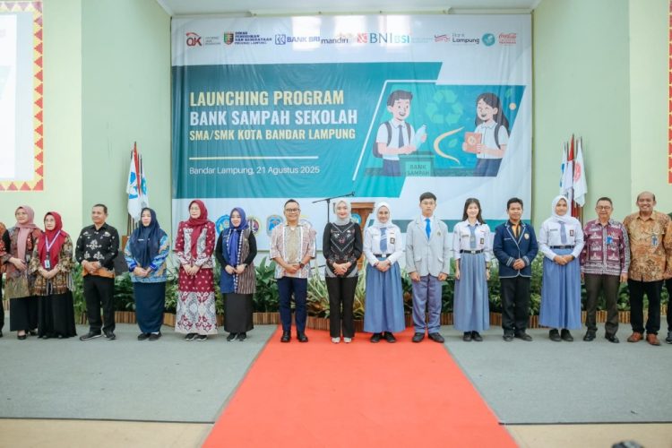 Pemprov Lampung Luncurkan Program Bank Sampah Sekolah SMA/SMK Kota Bandar Lampung, Dorong Siswa Jadi Agen Perubahan Lingkungan