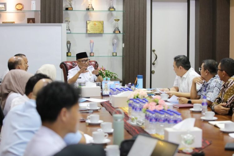 Pemprov Lampung Ambil Langkah Cepat Atasi Kenaikan Harga Minyak Goreng, Gelar Rakor Bersama Industri dan Bulog
