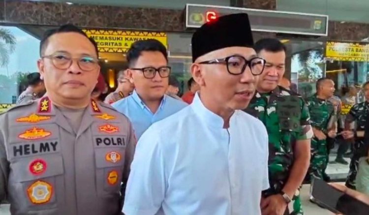 Rahmat Mirzani Djausal Tuai Kontroversi: Dukungan ke SMA Ilegal Siger Dinilai Mengorbankan Guru dan Masyarakat