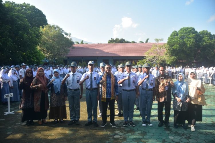 Gelorakan Semangat Anti Narkoba, BNNK Lampung Selatan Adakan Siger Tapis di SMAN 2 Kalianda