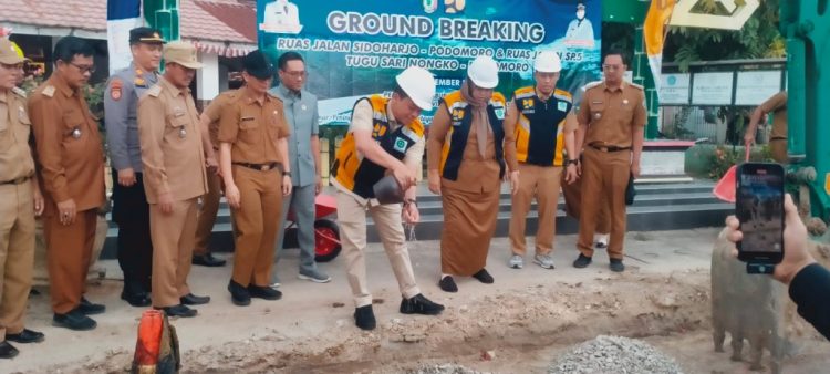 Bupati dan Wakil Bupati Pringsewu Resmikan Ground Breaking Proyek Infrastruktur Jalan Strategis