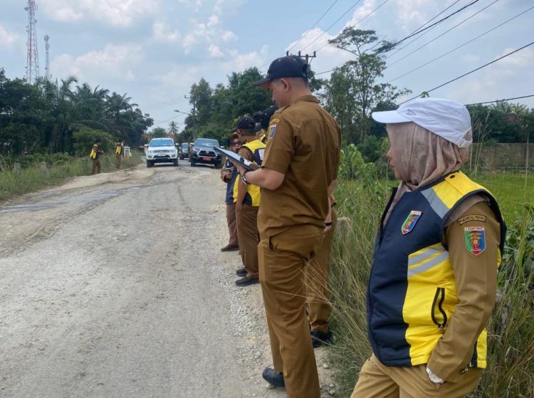 Monitoring dan Evaluasi Rekonstruksi Jalan Provinsi Lampung Tengah: Jalan Mantap, Ekonomi Masyarakat Meningkat