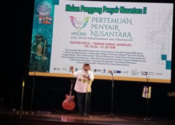 Malam Panggung Penyair PPN XIII: Totalitas Isbedy Stiawan ZS Bikin Riuh dengan “Tungku di Jalan Raya”
