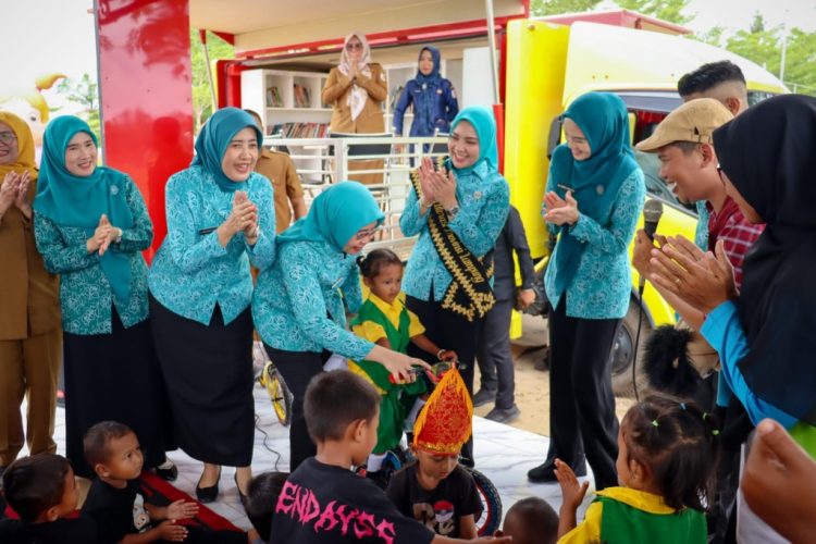 Desa Tapis di Tulang Bawang Jadi Percontohan Pemberdayaan Keluarga, Pemprov Lampung Berikan Beragam Bantuan