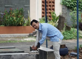 Kritik Sastra Bandar Lampung: “Jurnalisme Sebungkus Mie Instan” Menyorot Media Lokal